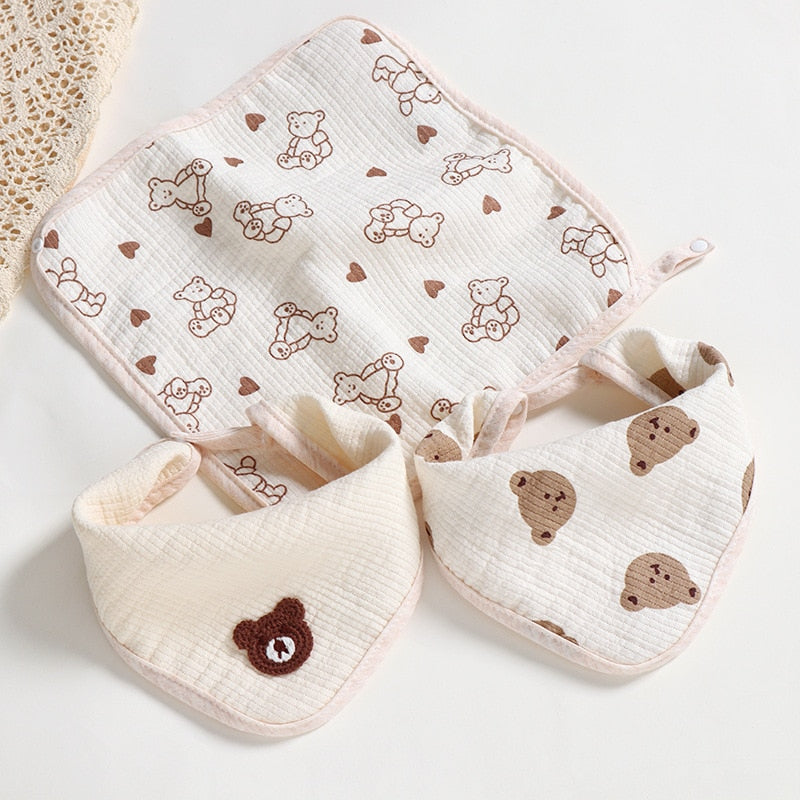 Dual-use Country Baby Bib Handkerchief Newborn Saliva Towel Triangle Feeding Cotton Burp Cloths Kerchief Cartoon Bear Bandana